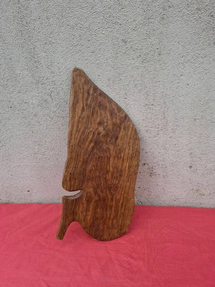 Wood sculpture possible to post - Image 2