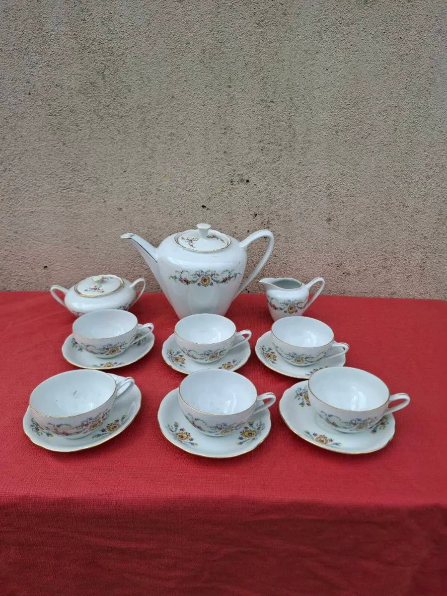 China floral tea service possible to post - Image 1