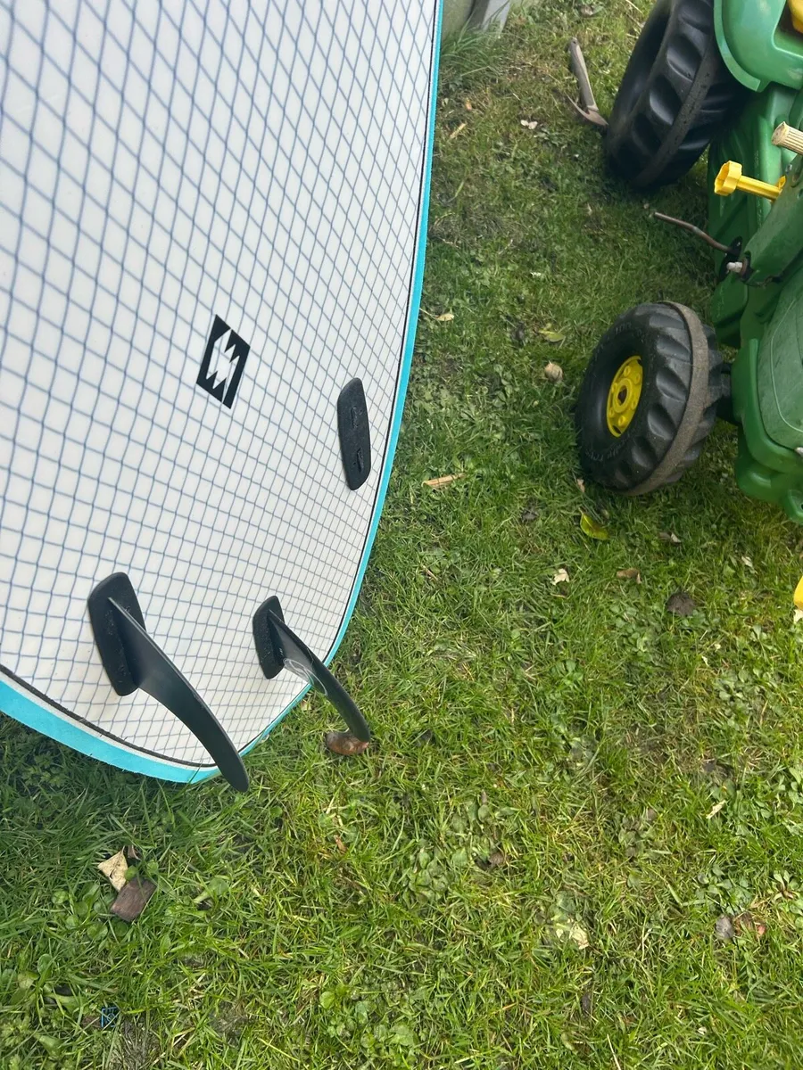 surf board - Image 3