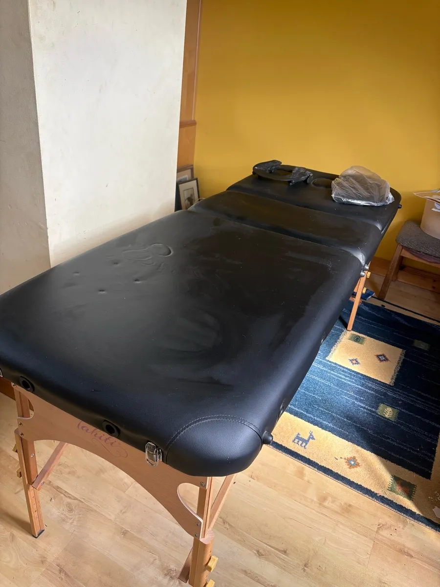 Foldable Message/Reiki table