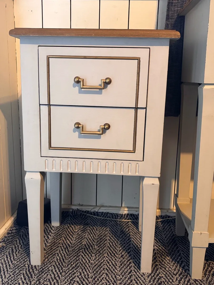 One bedside locker - Image 1