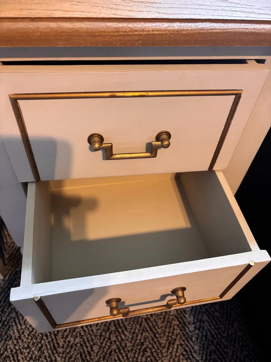 One bedside locker - Image 2