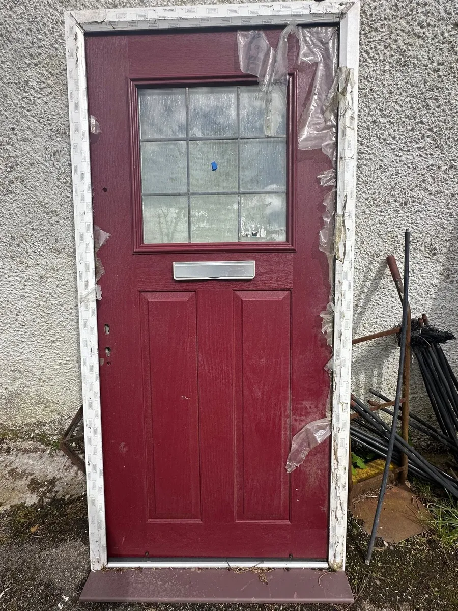 Composite front door & frame. - Image 2