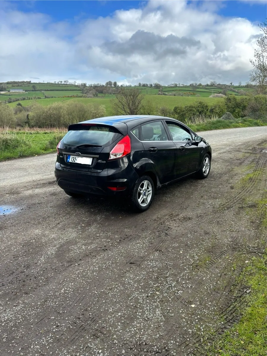 Ford fiesta 1.5 diesel - Image 4