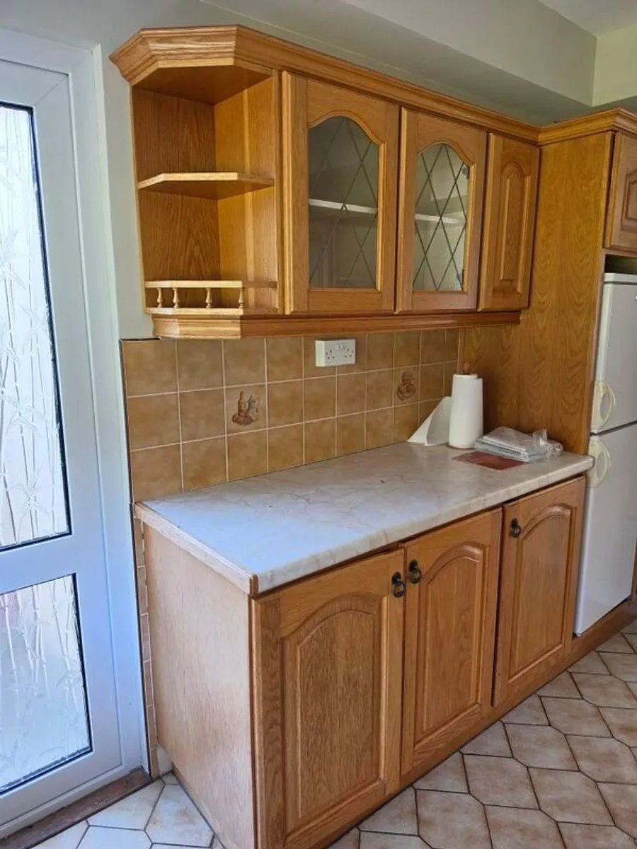 Solid Oak Kitchen. Ready for collection - Image 1