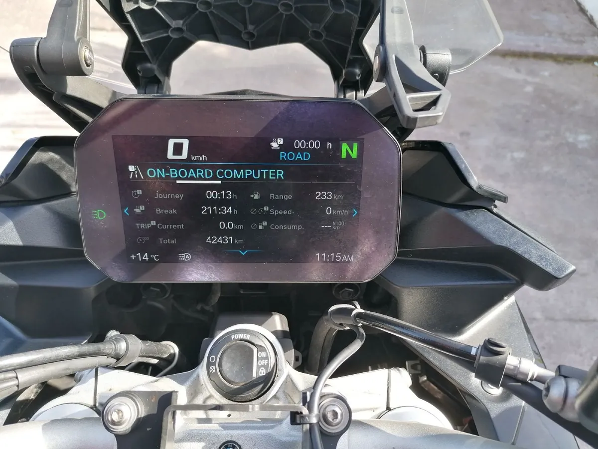 BMW F 900 XR 2022 - Image 4