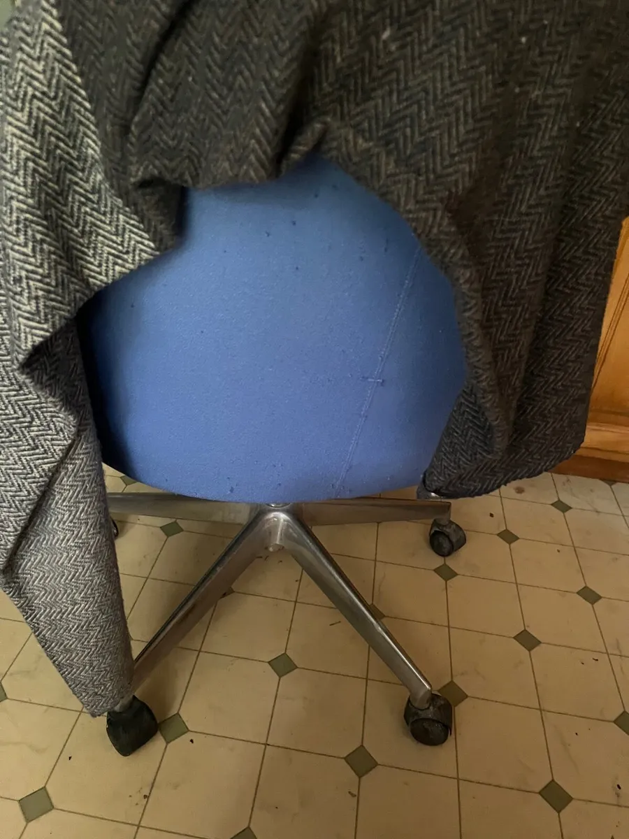 Desk Chair - Image 2