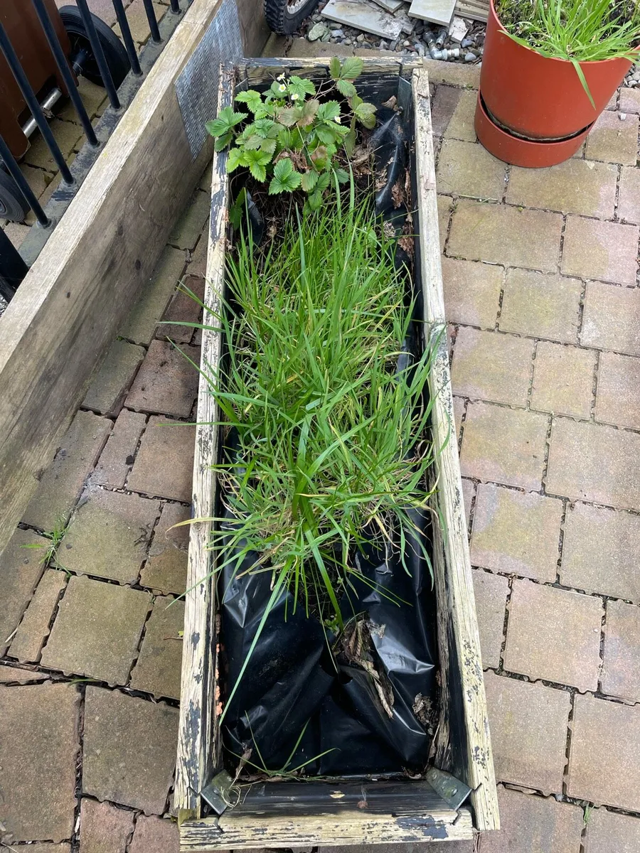 Garden planter wooden with stand and shelf - Image 1