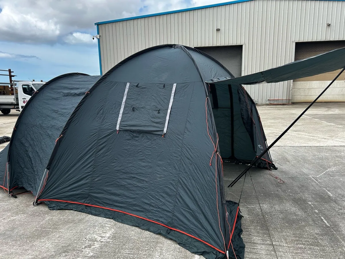 Gelert 5 person tent - Image 1