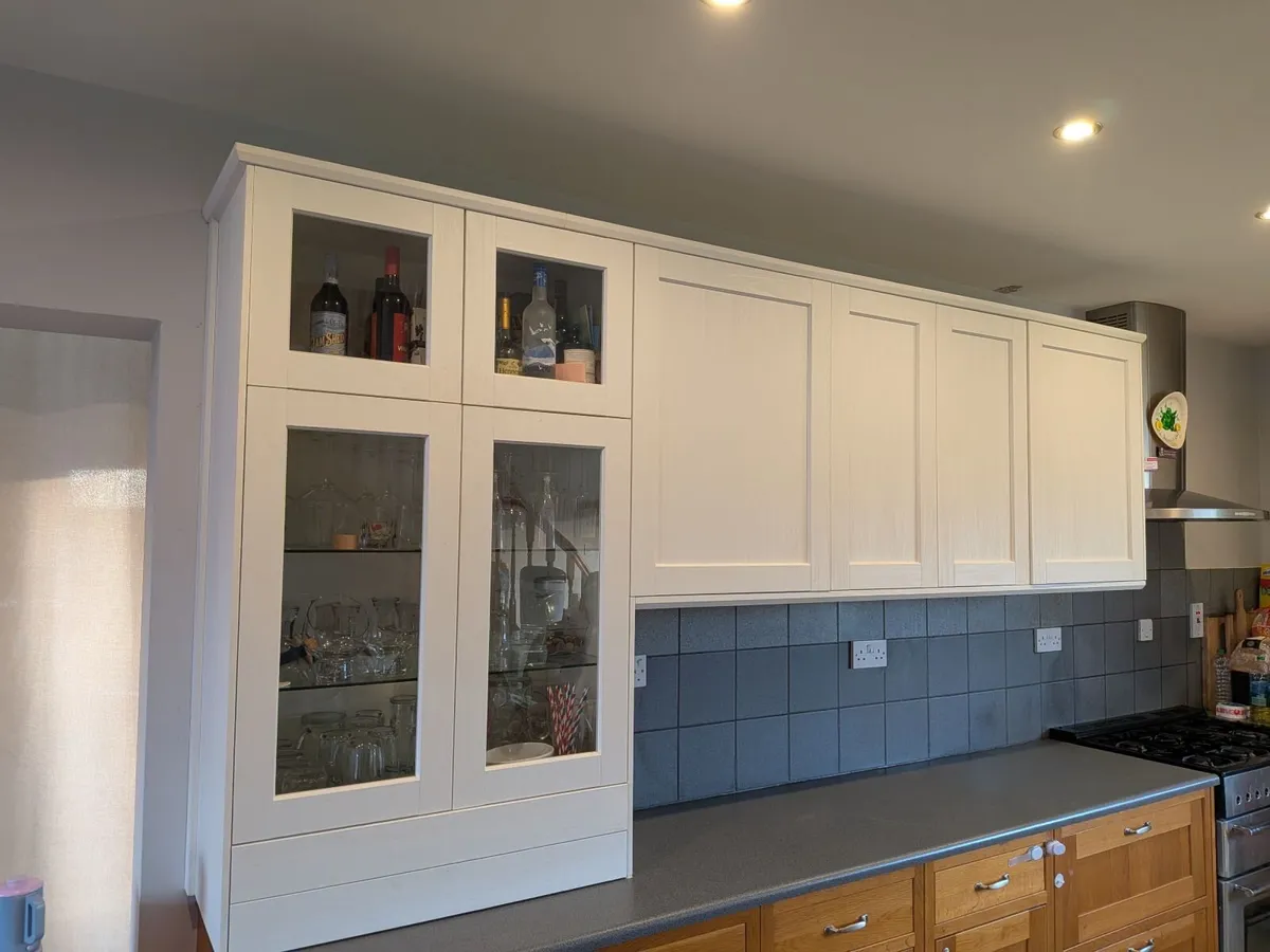 Kitchen - Solid Oak bottom half & IKEA upper half - Image 2