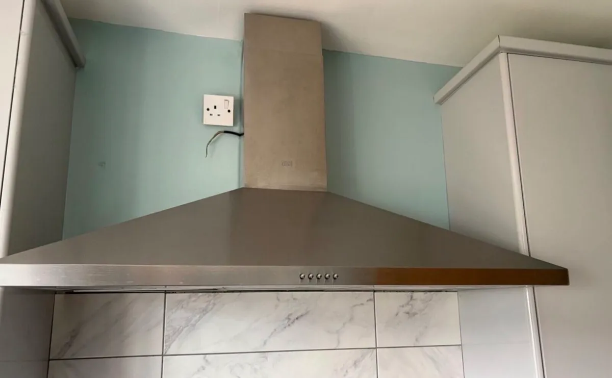 Cook & Lewis Fan extractor hood - Image 2