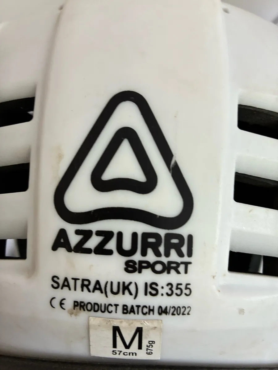 Hurling Helmets - Image 4