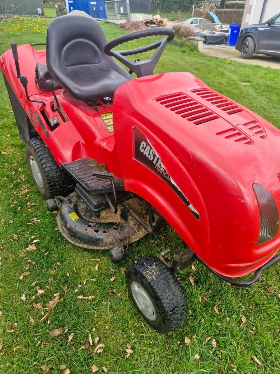 Castlegarden 15.5/102 ride on mower Delivery avail - Image 4