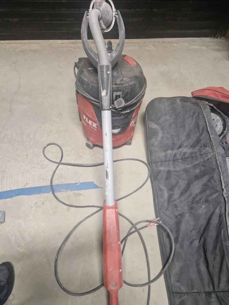 Flex Giraffe GE7 wall & ceiling sander and vacuum - Image 1