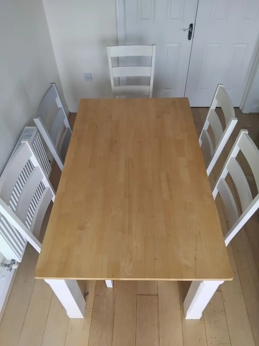 Family Table & Chairs - Image 1