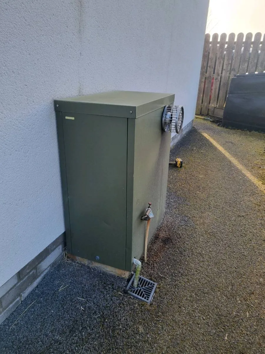 Oil boiler - Image 2