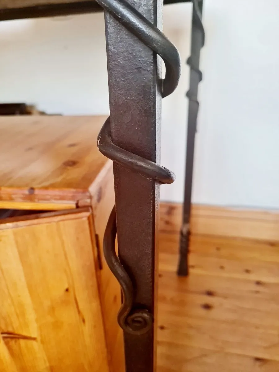 Marble table - Image 3