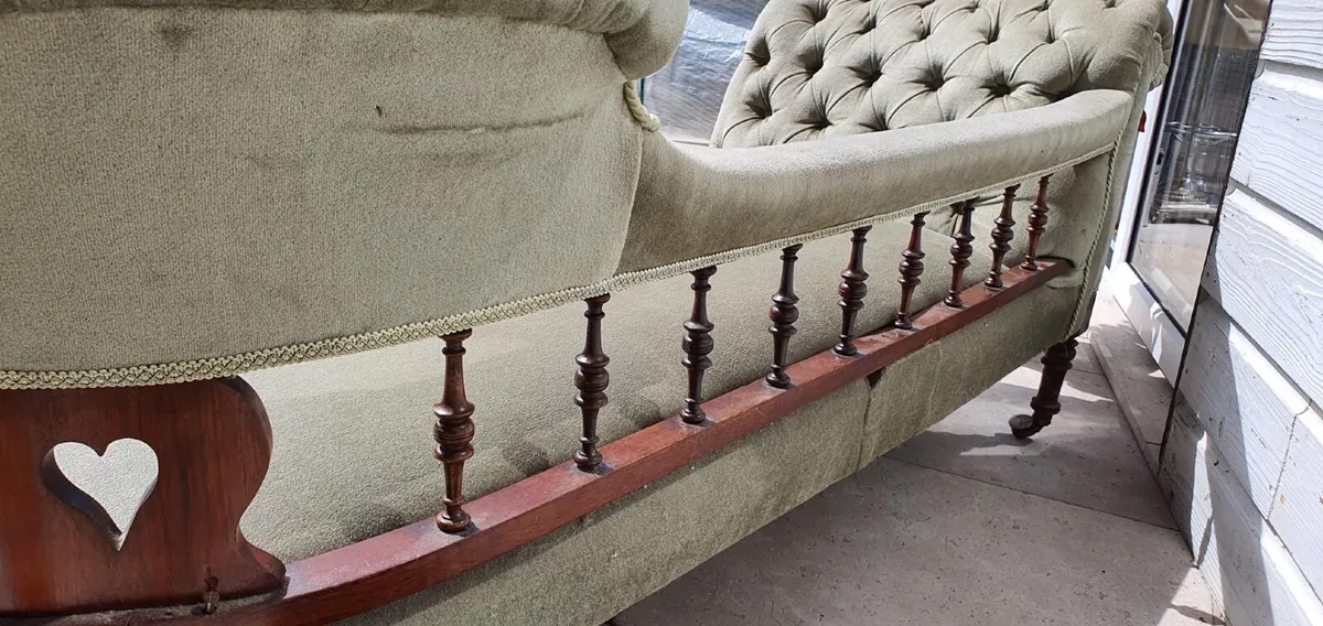 Chaise Lounge Victorian - Image 2