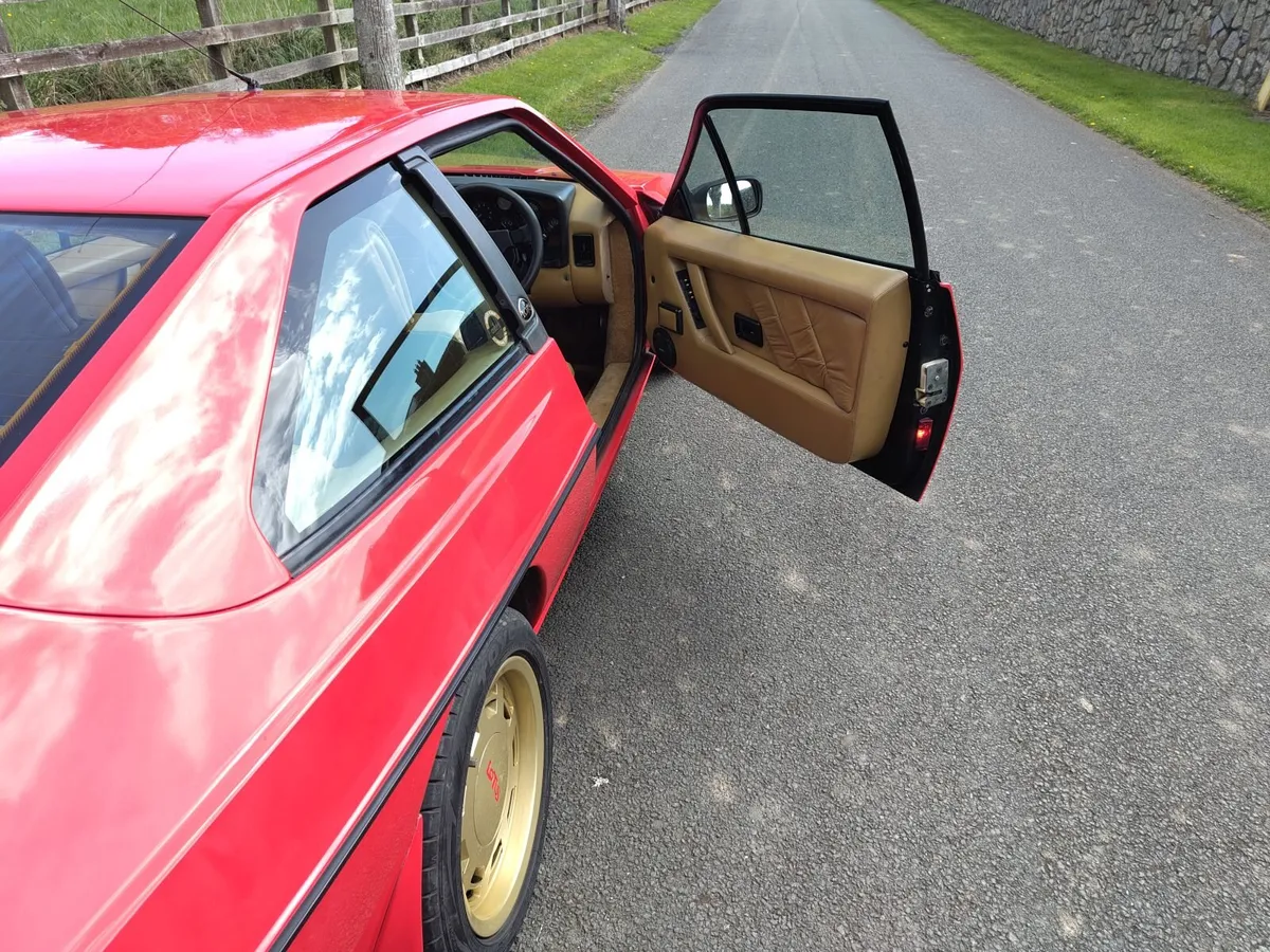 Lotus Excel SE 1987 Calypso Red Beige leather - Image 4