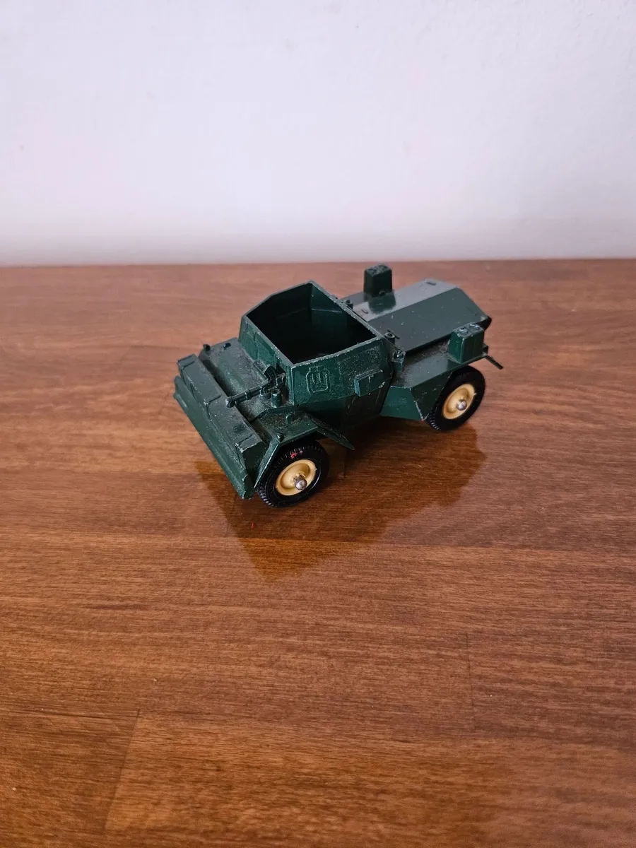 Britain's 1970's Armoured Car - Image 1