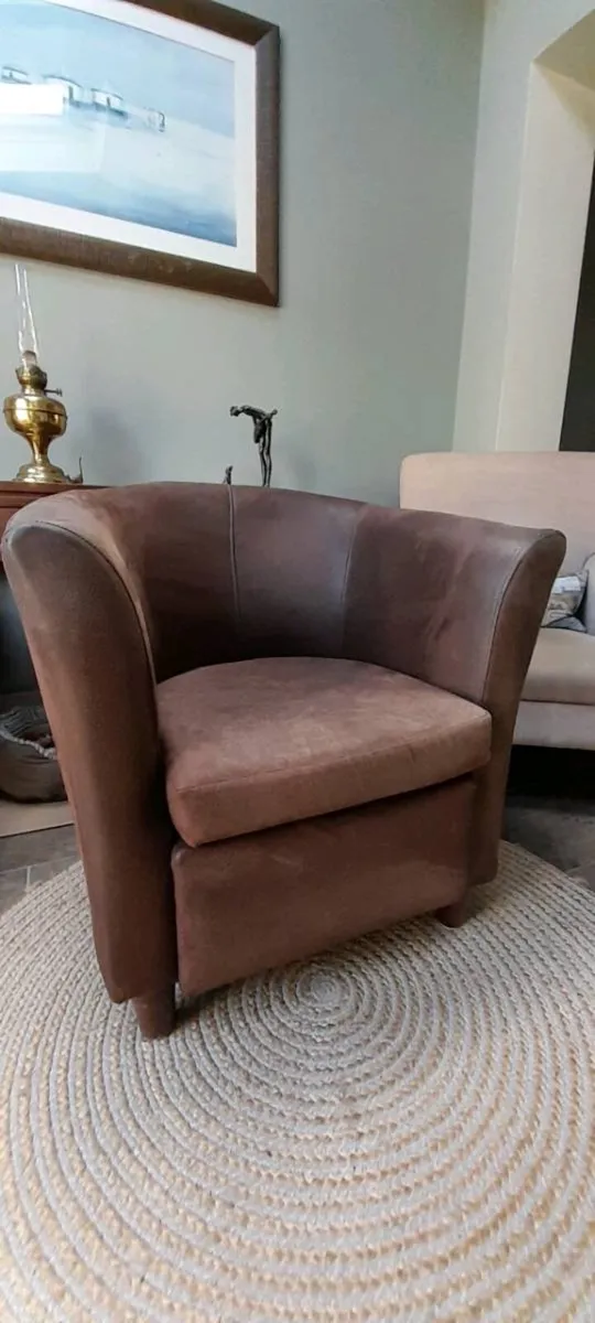 Tub Chair For Free