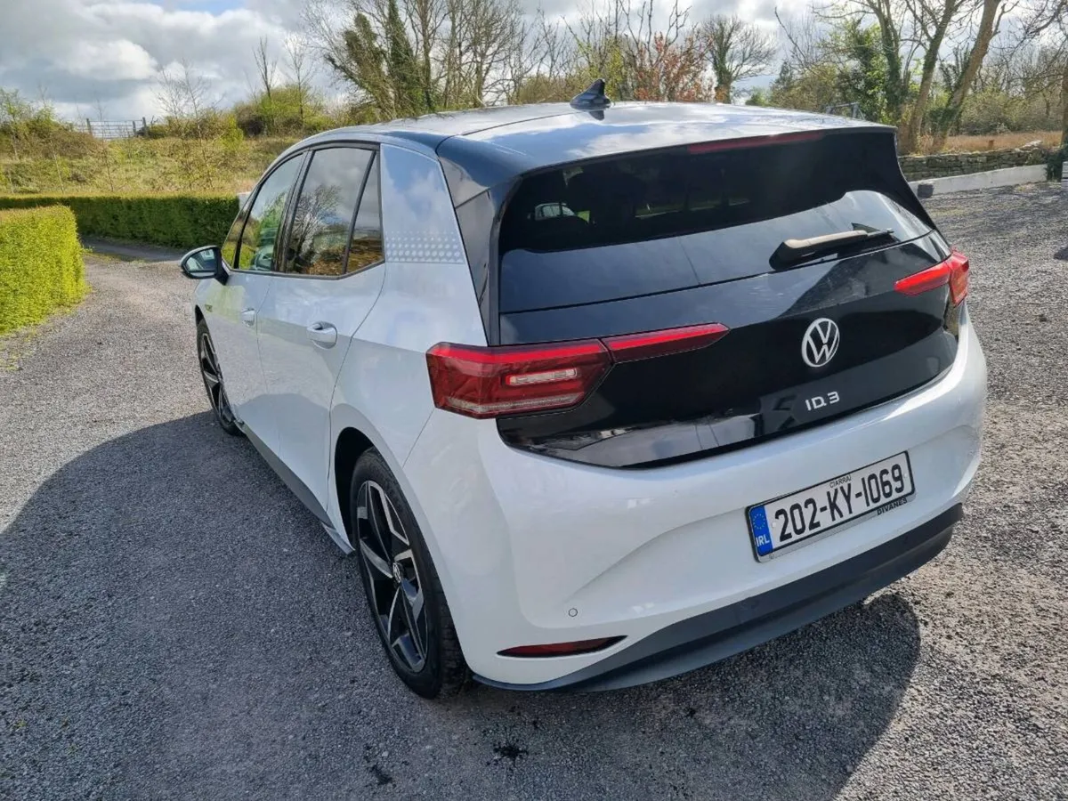 VW iD3 202 PRO 1st - Image 4