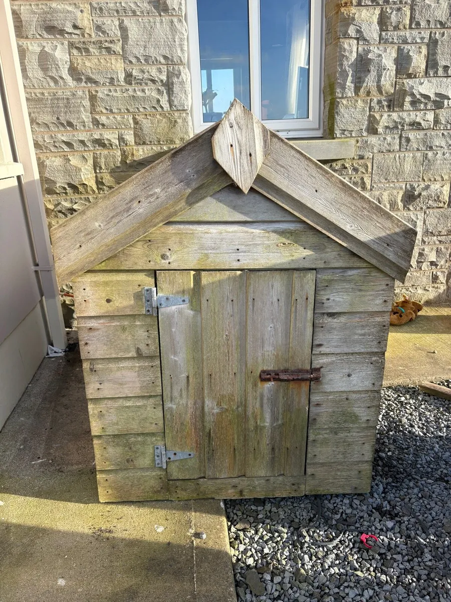 Dog Kennel - Image 1
