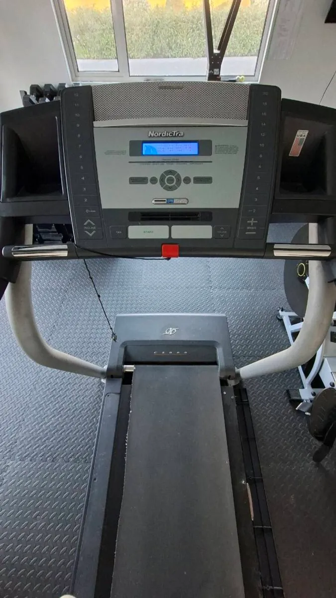 Treadmill - Image 2