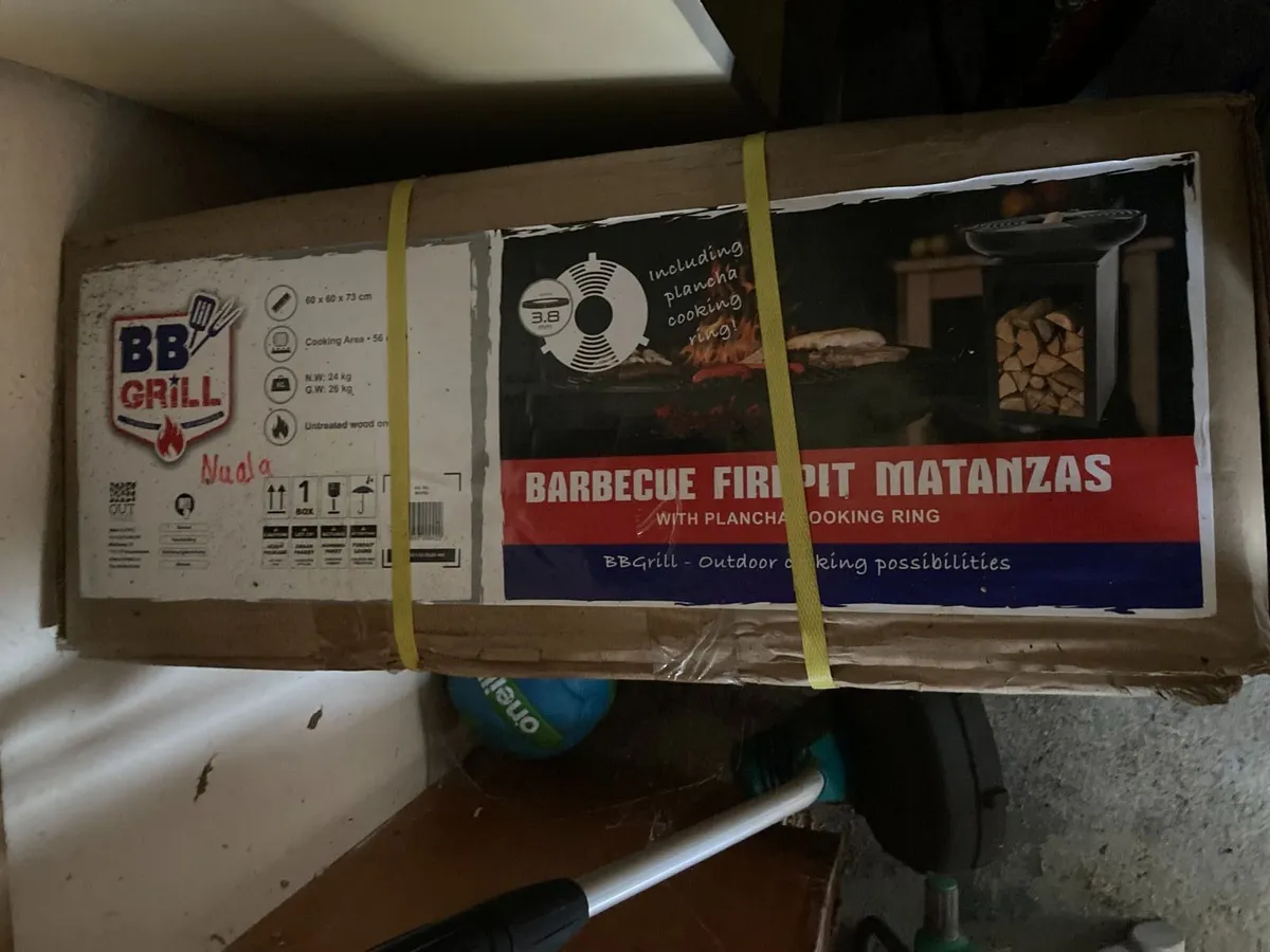 Barbeque and Firepit in one - Image 3