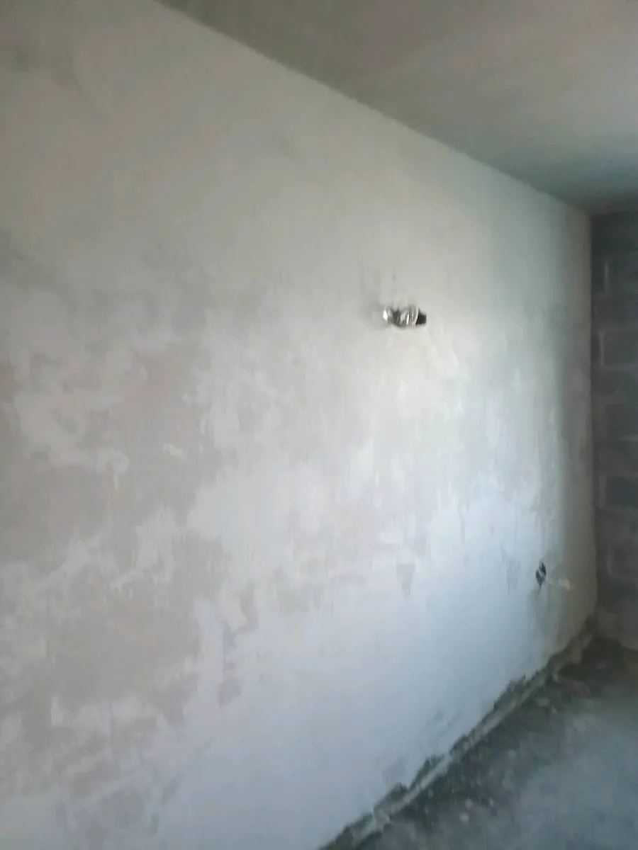 Plasterer - Image 3