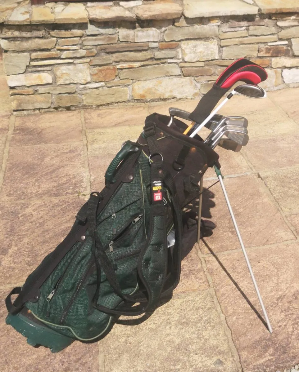 Gents Set 2 woods, 8 irons & putter. All Reg flex - Image 2