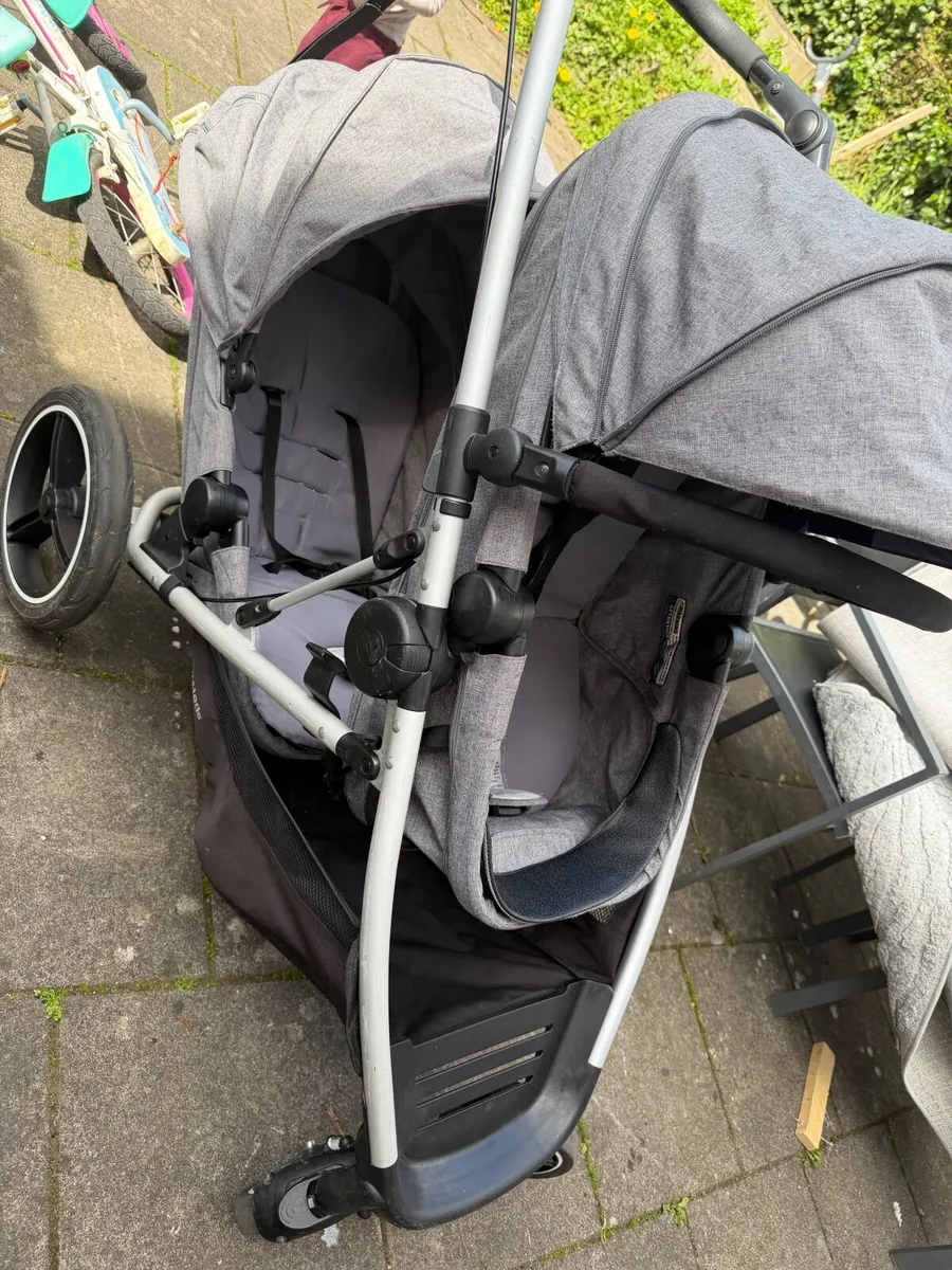 Double buggy - Image 2