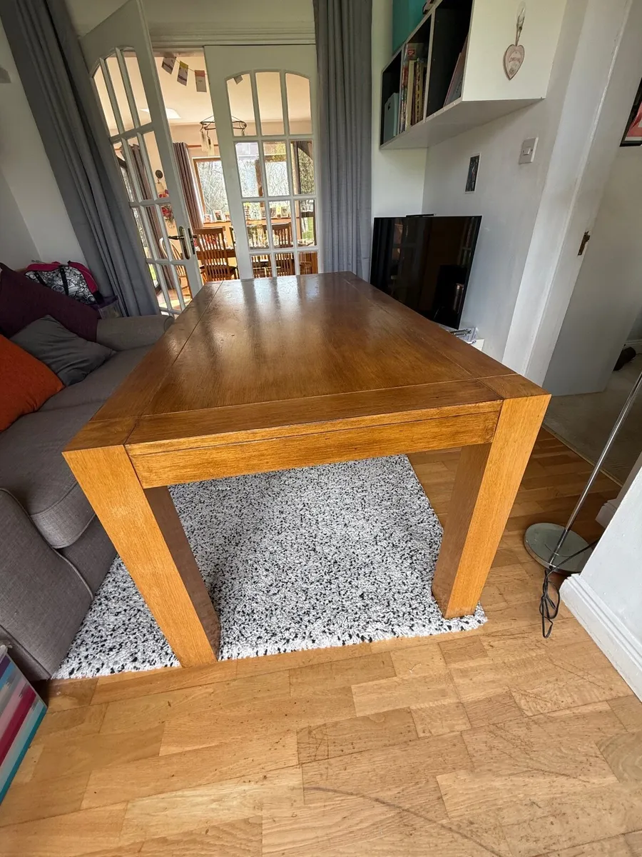 Free to take away - Dining table - Image 2