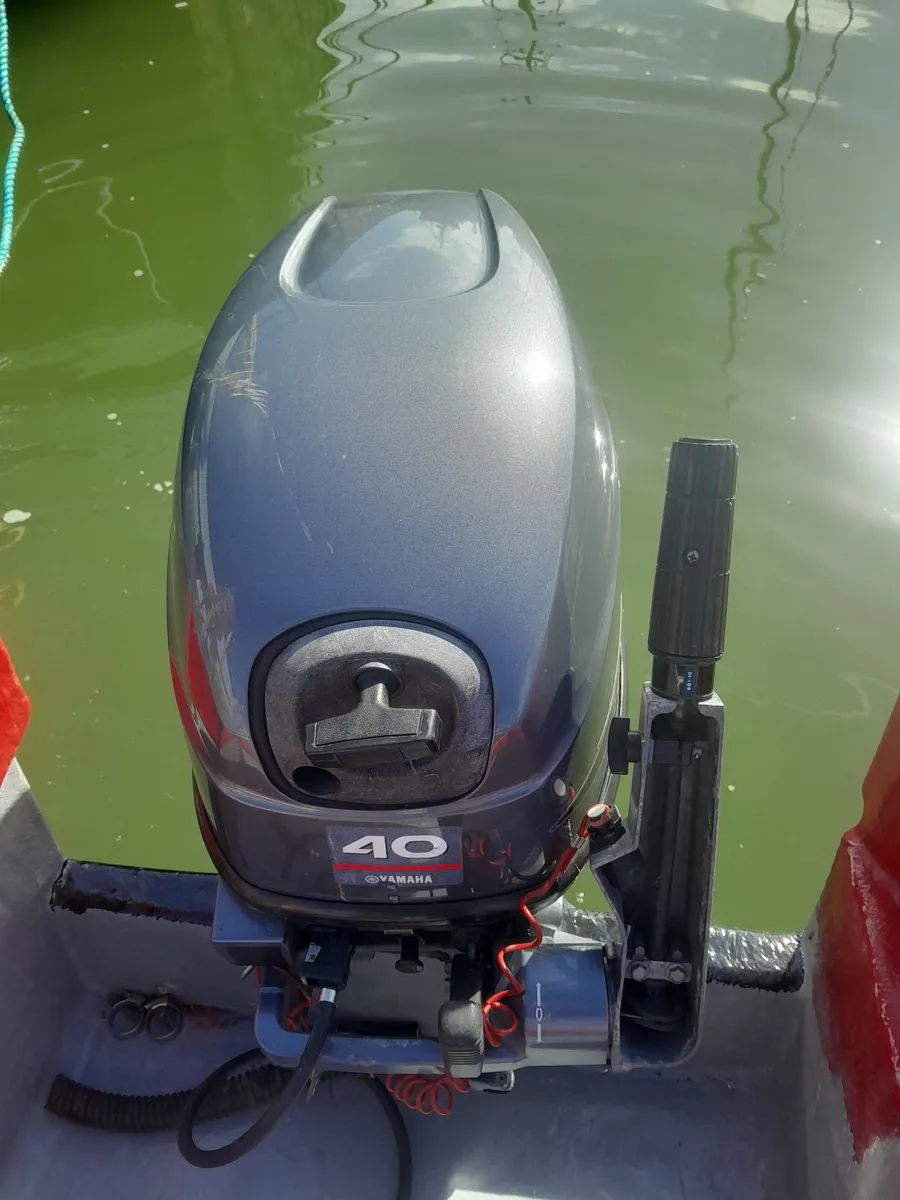 40hp outboard & boat trailer - Image 4