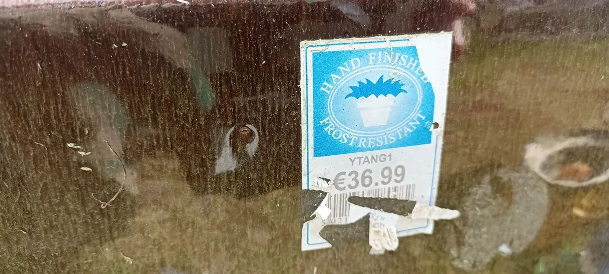 Planter and Garden Ornaments - Image 2