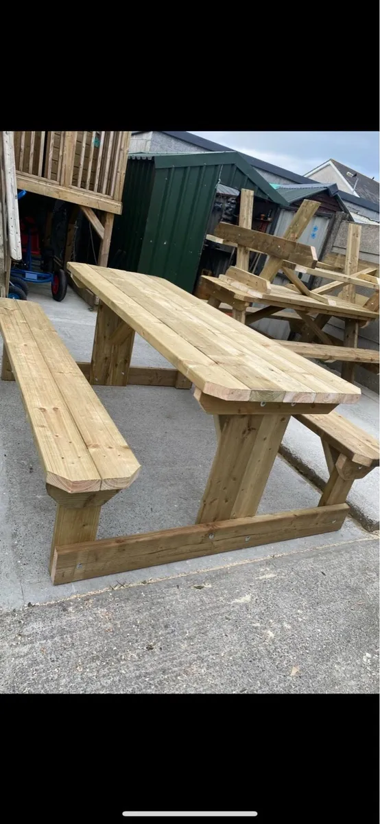 picnic table - Image 4