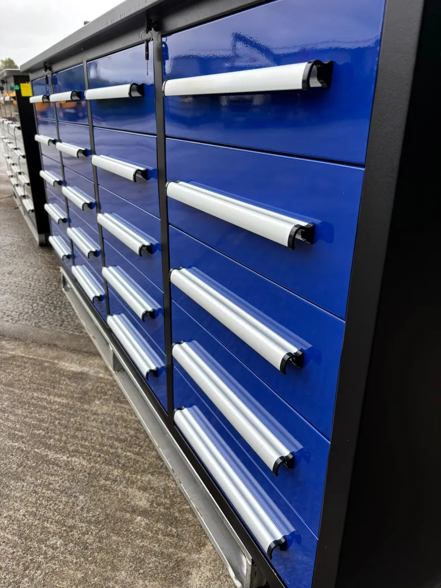 7ft Tool Boxes / Work Bench - Image 3