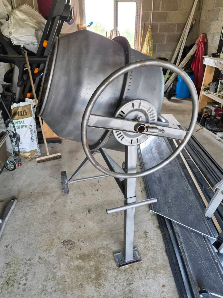 Electric mixer & Petrol pressure washer 13hp - Image 1