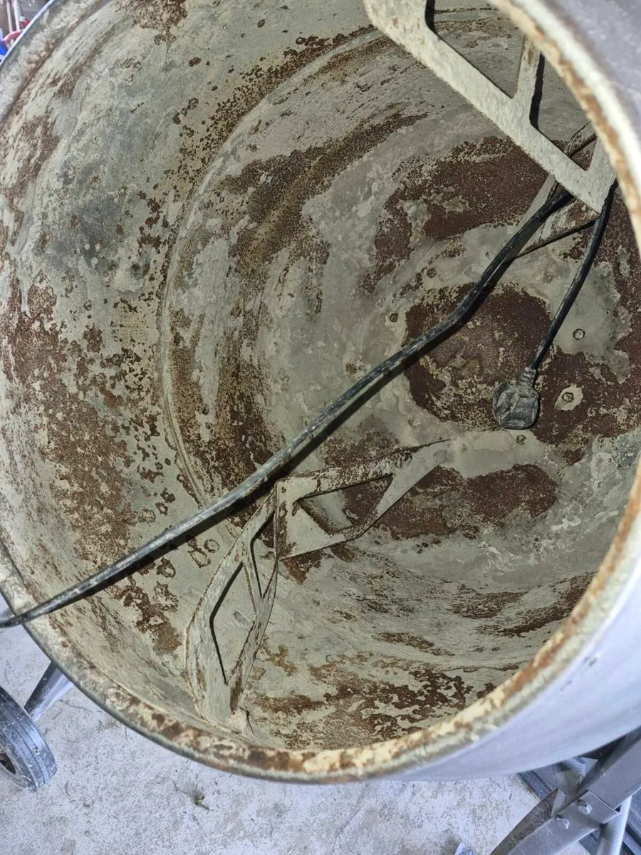 Electric mixer & Petrol pressure washer 13hp - Image 3