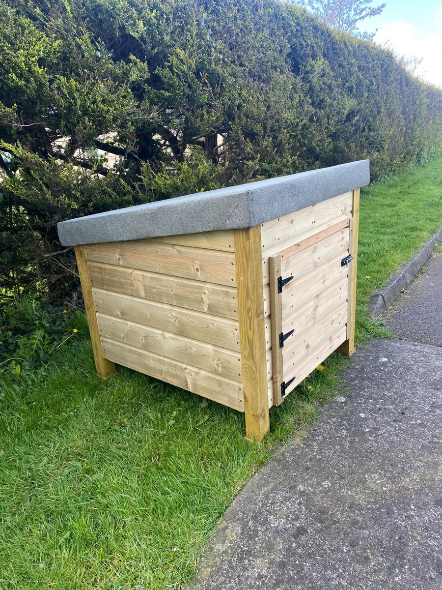 Large Dog Kennel -Treated Timber 90x90cm Felt Roof - Image 3