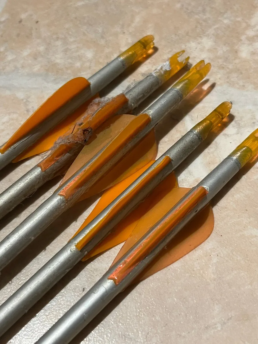 Archery arrows - Image 1