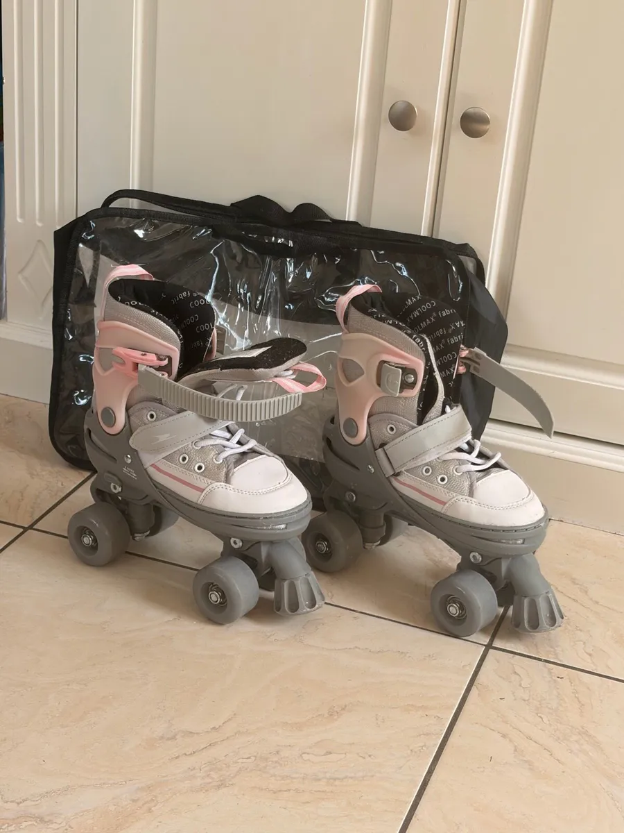 Girls Roller skates