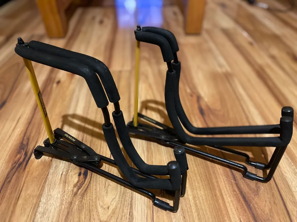 Hercules Guitar Stands x 2 - Image 2