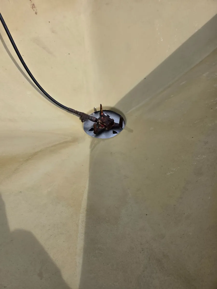 Abbey fertiliser sower - Image 2