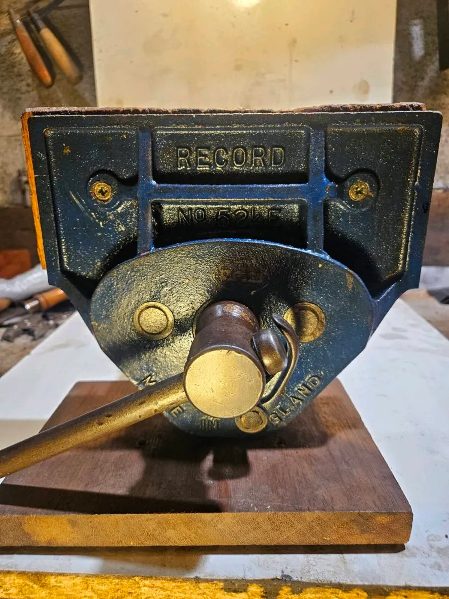 RECORD VICE - Image 2