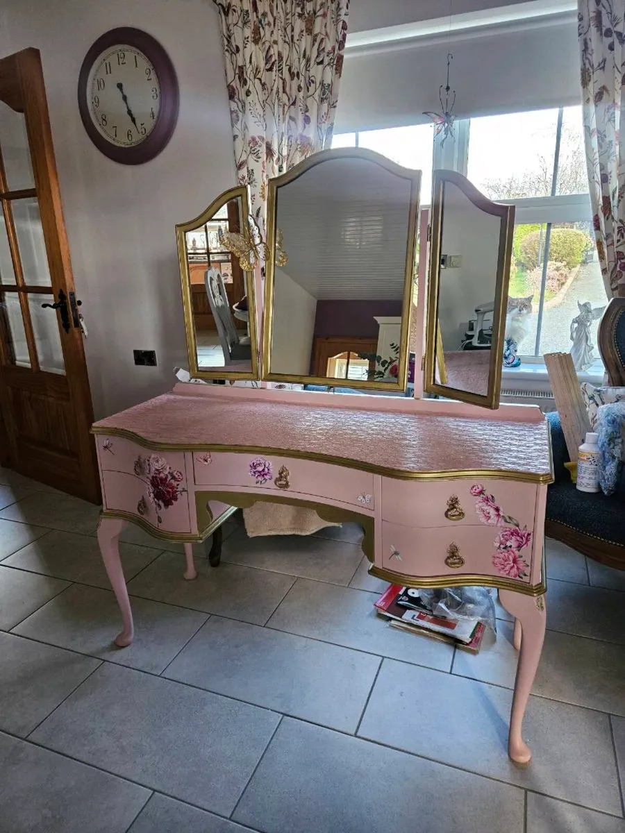 Vintage upcycle mahogany unit - Image 1