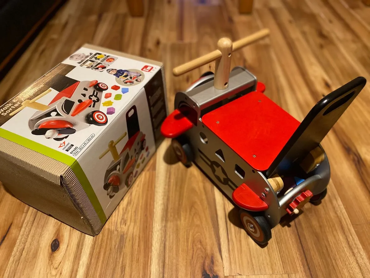 Walk & Ride Sorter Airplane - Image 2