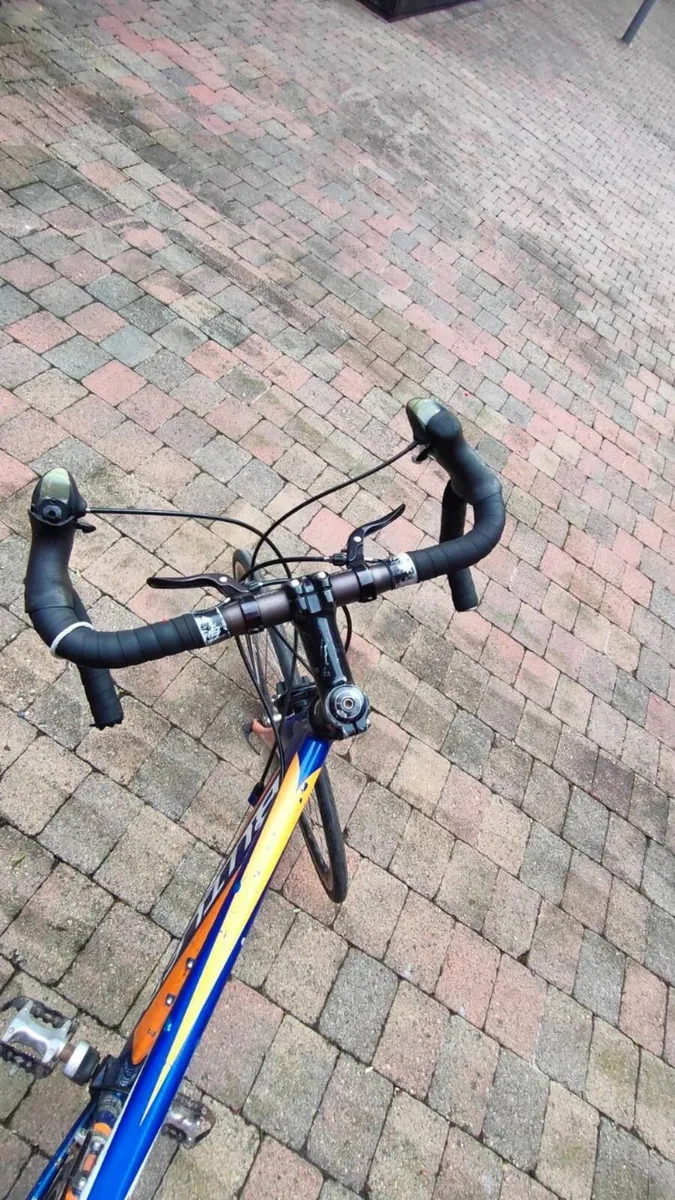 road bike - Image 4