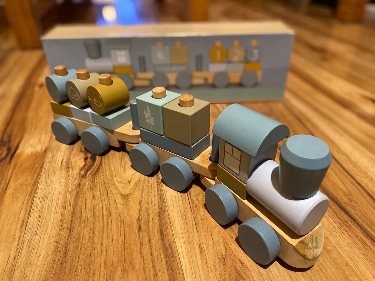 Little Dutch wooden stacking train - Image 1