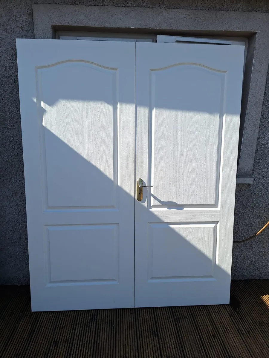 Interior double doors - Image 2